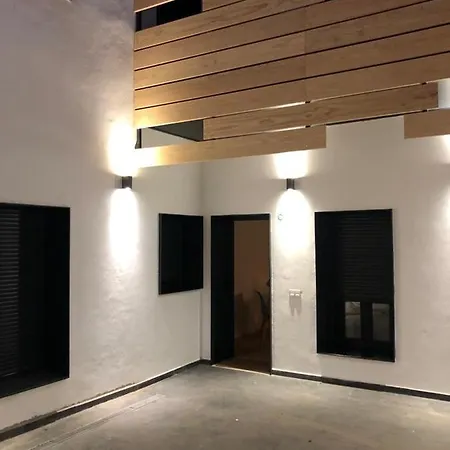 Lägenhet Estudio Centrico En Punonrostro